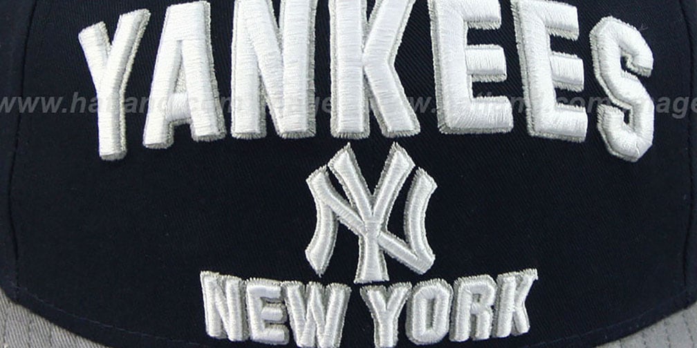 Yankees '2T PAYDIRT SNAPBACK' Navy-Grey Adjustable Hat by New Era