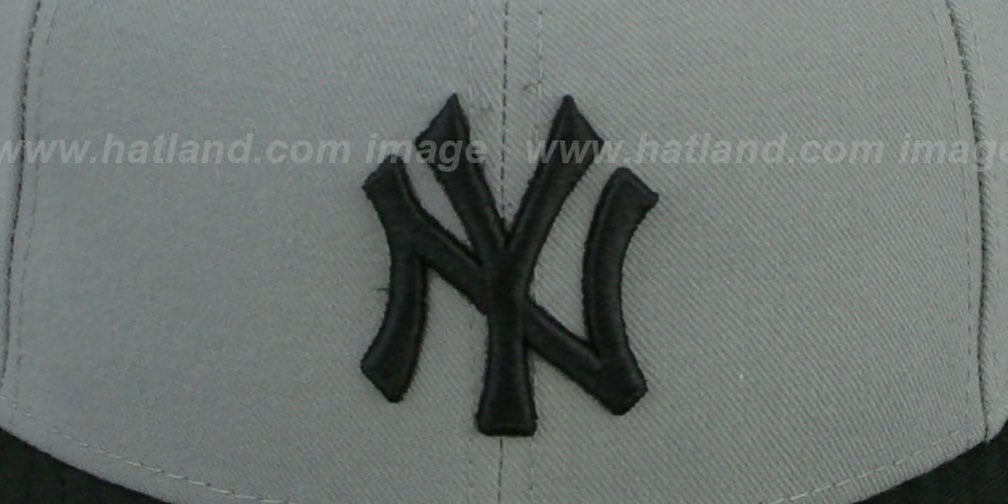 Yankees '2T TEAM-BASIC' Grey-Black Fitted Hat by New Era