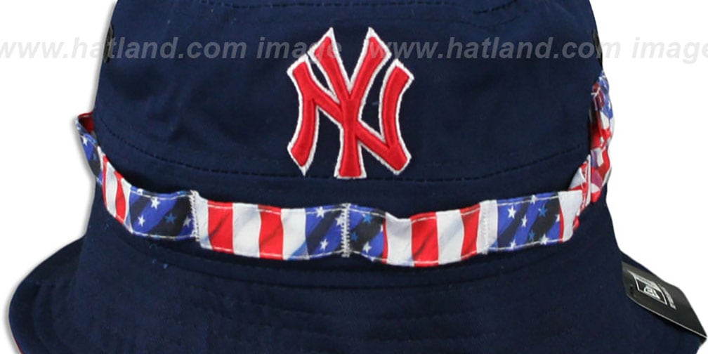 Yankees 'ADVENTURE FLAG' Navy Bucket Hat by New Era