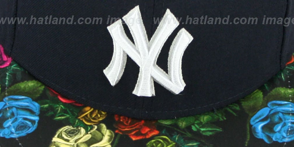 Yankees 'REAL FLORAL VIZA-PRINT' Navy Fitted Hat by New Era