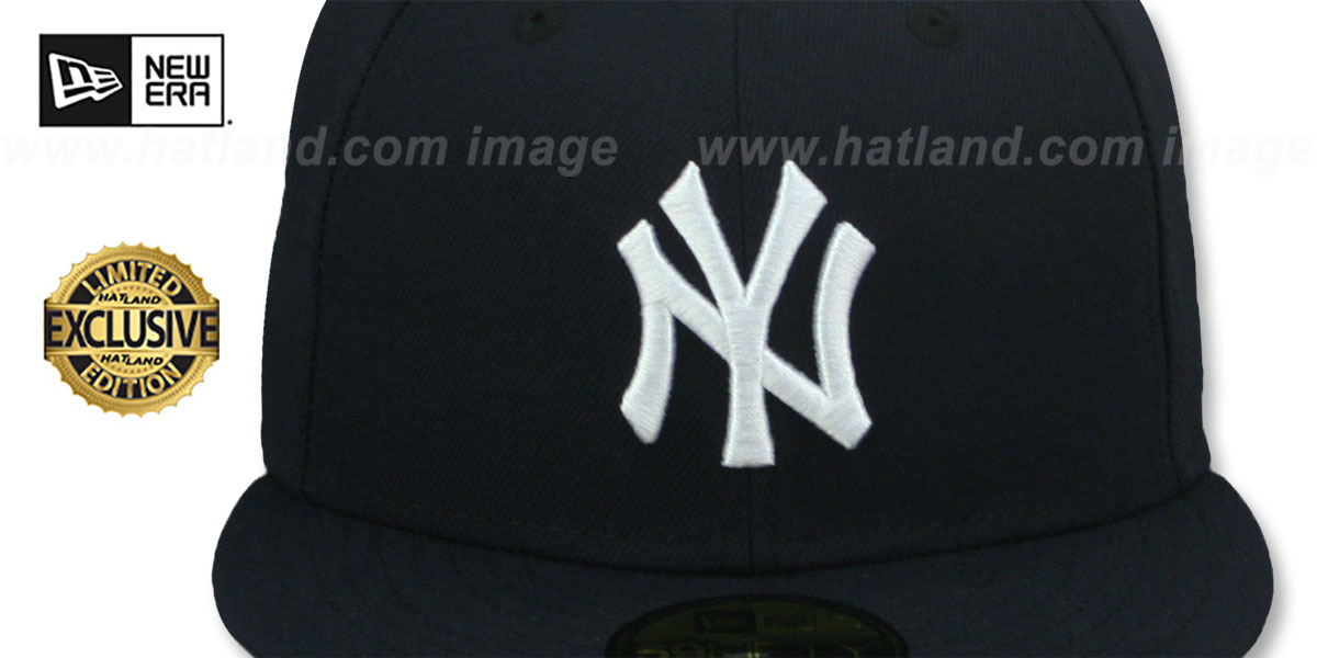 Yankees 'SKY FLORAL-BOTTOM' Navy Fitted Hat by New Era