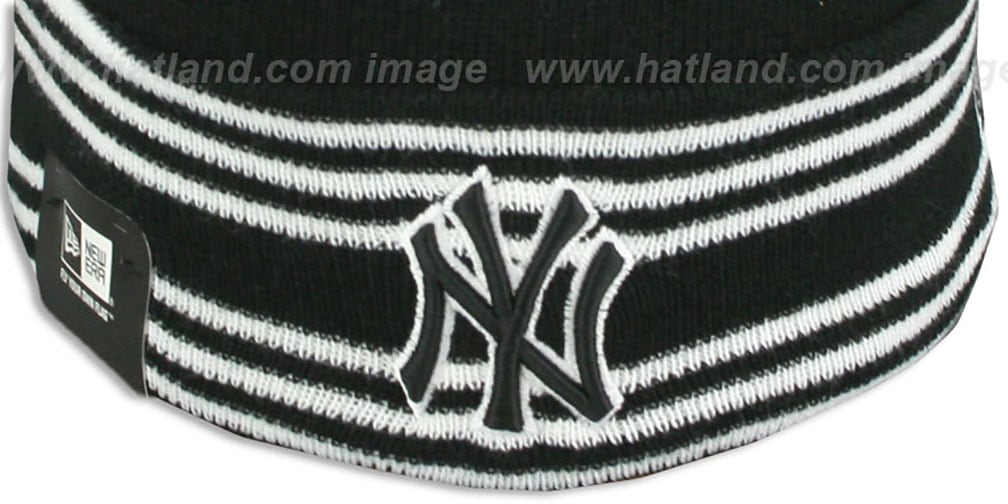 Yankees 'SPORT-KNIT' Black-Black Beanie Hat by New Era