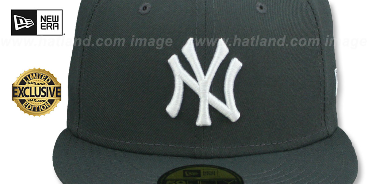 Yankees 'TEAM-BASIC' Charcoal-White Fitted Hat by New Era