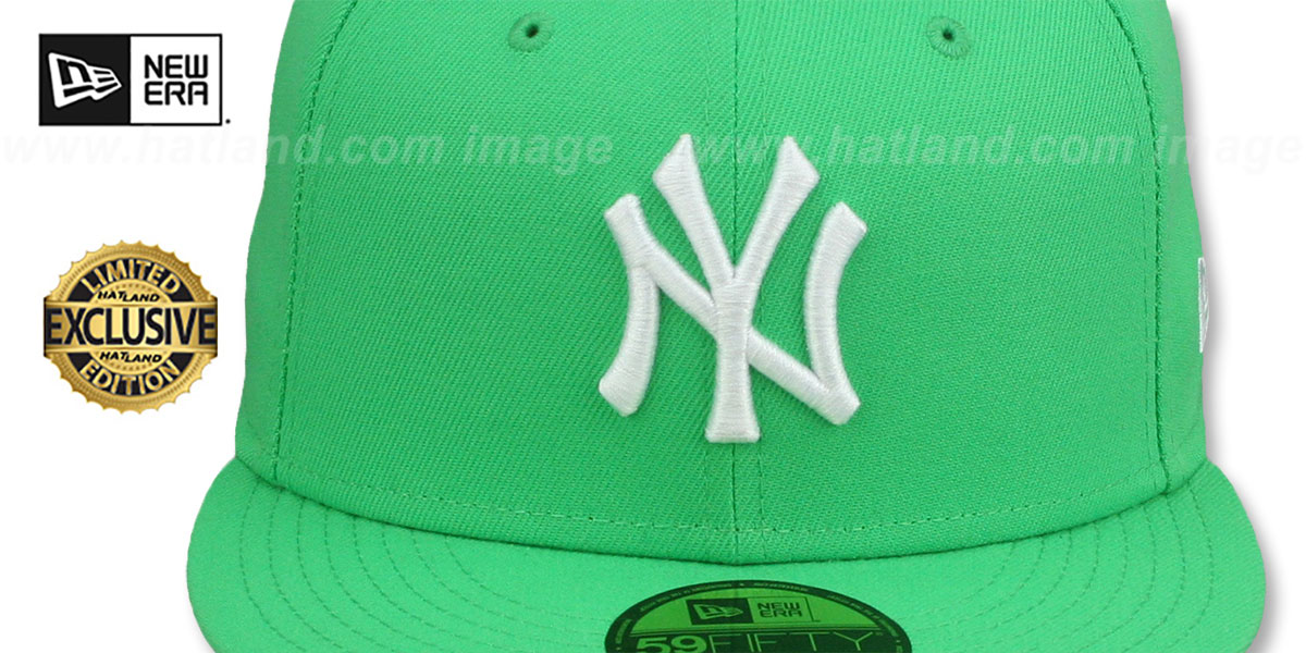 Yankees 'TEAM-BASIC' Island Green-White Fitted Hat by New Era