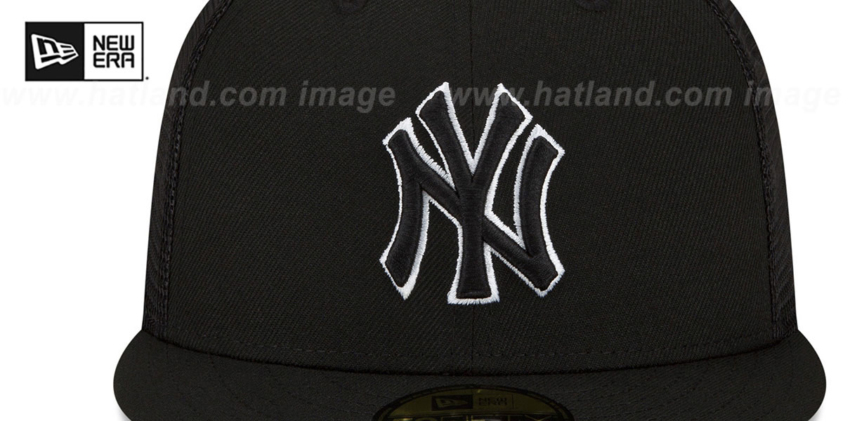 Yankees 2022 'BATTING PRACTICE TRUCKER' Black-White Fitted Hat by New Era