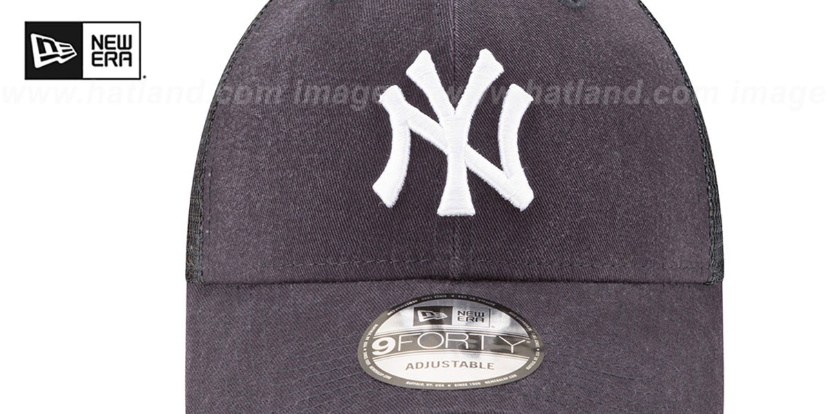 Yankees 'BASIC TRUCKER SNAPBACK' Navy Hat by New Era