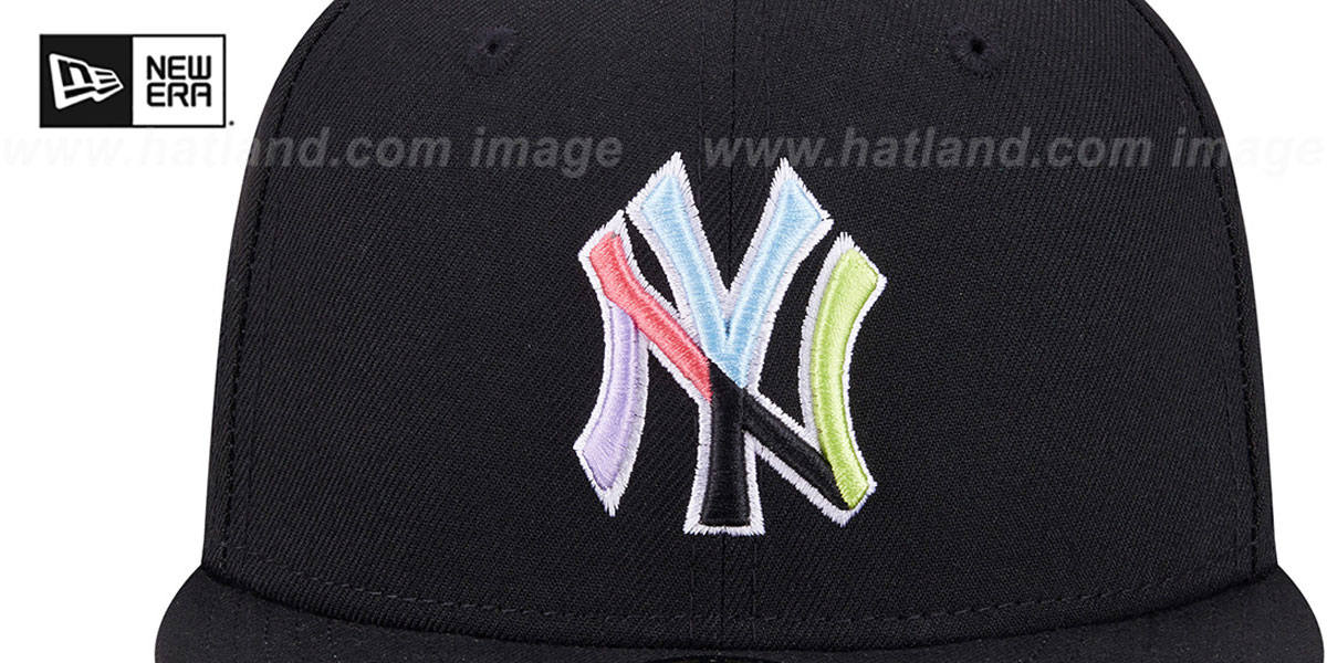 Yankees 'COLOR PACK SIDE-PATCH' Black Fitted Hat by New Era