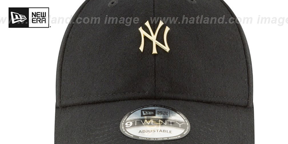 Yankees 'MINI GOLD METAL-BADGE STRAPBACK' Black Hat by New Era