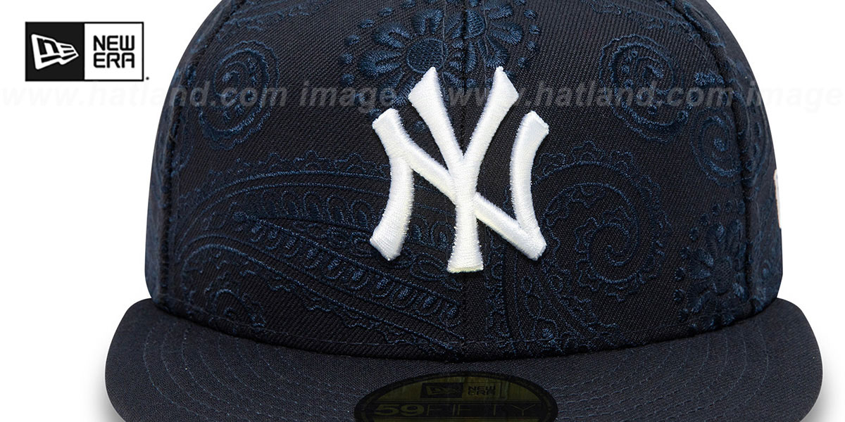 Yankees 'SWIRL' Navy Fitted Hat by New Era