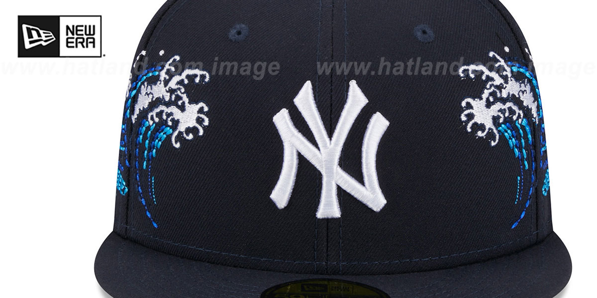 Yankees 'TONAL WAVE' Navy Fitted Hat by New Era
