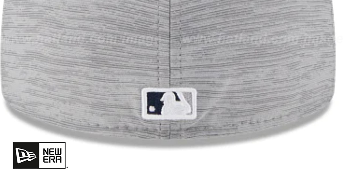 Yankees '2023 CLUBHOUSE' Heather Grey Fitted Hat by New Era