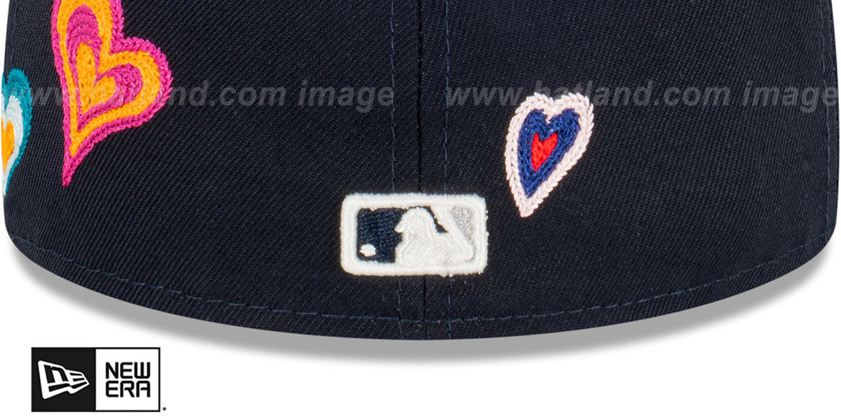 Yankees 'CHAIN STITCH HEARTS' Navy Fitted Hat by New Era