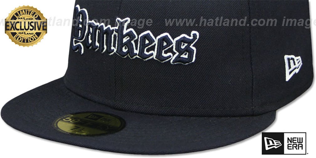 Yankees 'GOTHIC TEAM-BASIC' Navy Fitted Hat by New Era