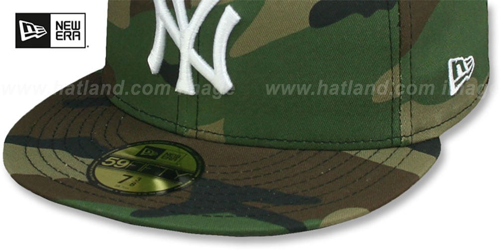 Yankees 'TEAM-BASIC' Army Camo-White Fitted Hat by New Era