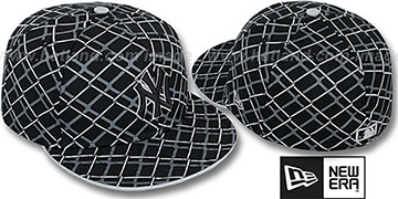Yankees 'CHAIN-LINK' Black Fitted Hat by New Era
