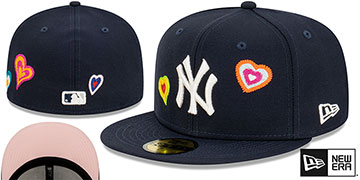 Yankees 'CHAIN STITCH HEARTS' Navy Fitted Hat by New Era