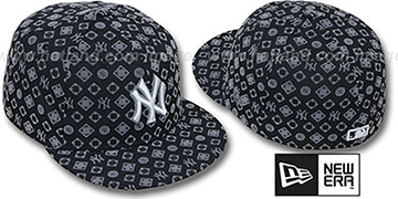 Yankees 'D-LUX ALL-OVER' Black-Grey Fitted Hat by New Era