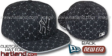 Yankees 'MLB FLOCKING' Black Fitted Hat by New Era