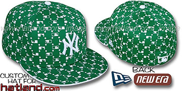 Yankees 'MLB FLOCKING' Kelly Fitted Hat by New Era
