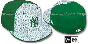 Yankees 'ST PATS FLOCKING' PINWHEEL White-Kelly Fitted Hat by New Era