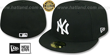 Yankees 'TEAM-BASIC' Black-White Fitted Hat by New Era