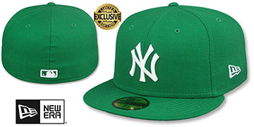 Yankees 'TEAM-BASIC' Kelly Green-White Fitted Hat by New Era